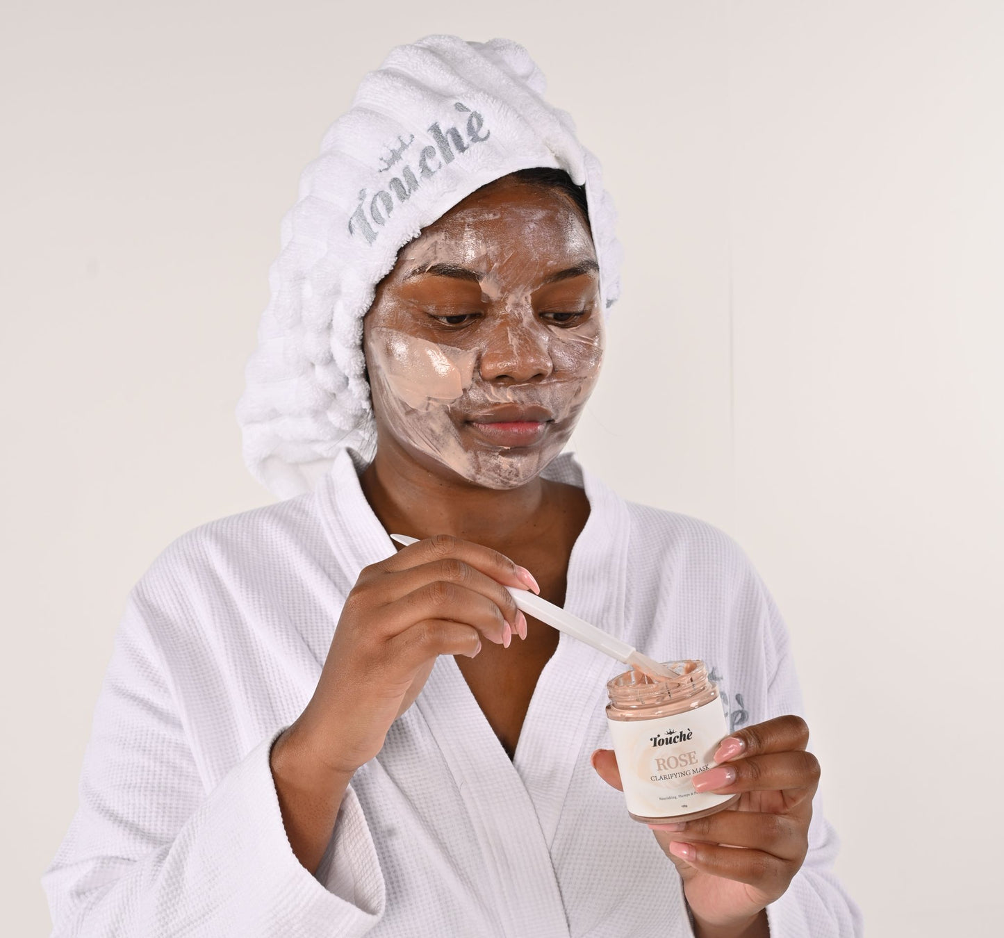 Revitalising Rose Clarifying Mask